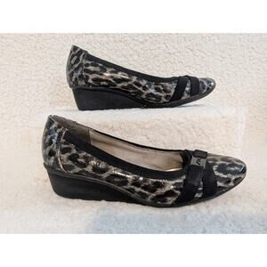 Anne Klein Black & Gray‎ Animal Print Heeled Flats 6.5